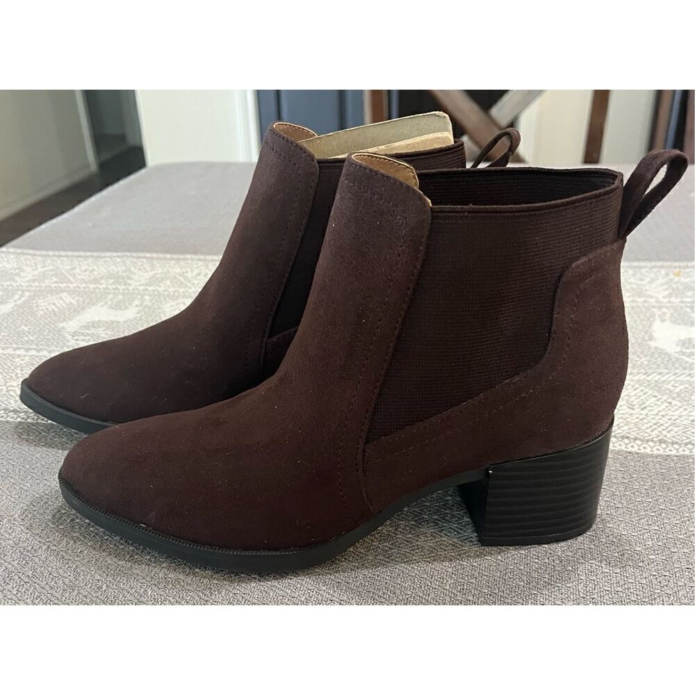 LifeStride Women's Dakota Ankle Boot - Picture 2 of 8
